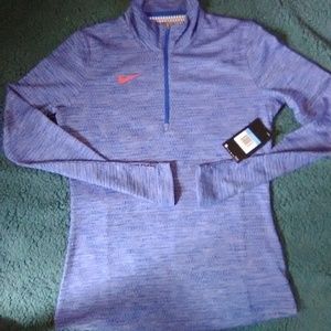 1/4 Zip Nike Top